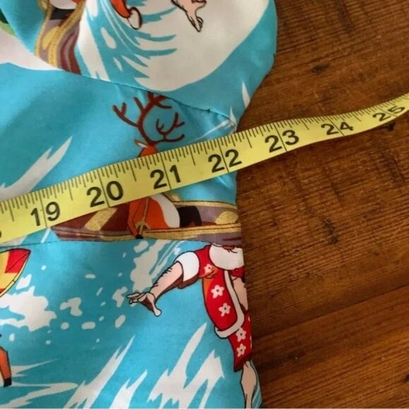 Santa Christmas Holiday Hawaiian Festive Graphic Button Down Shirt - Picture 8 of 11